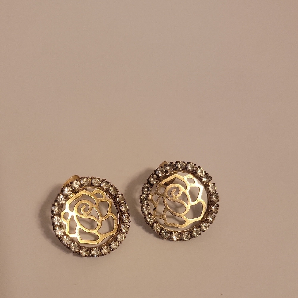 Elegant Gold and Silver Rose Earrings